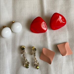 4 pr clip on earrings